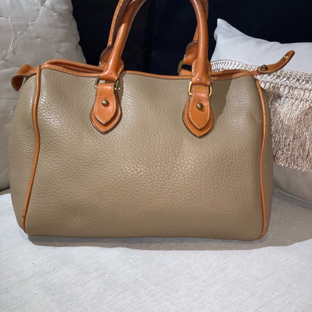 DOONEY & Bourke - Picture 3 of 3